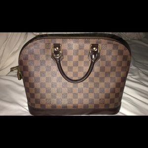 Louis Vuitton Hand Bag